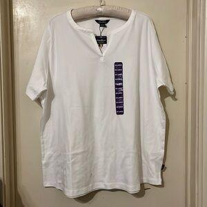 Eddie Bauer short sleeve V-neck tee. Size XXL brand new with tags.